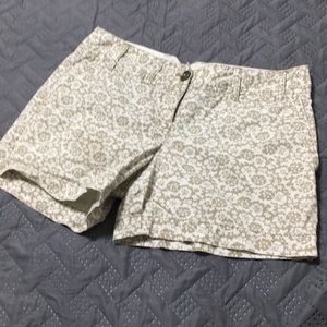 Short in excellent condition!